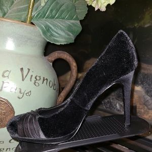 All Black sued and Satan like Nina Pumps